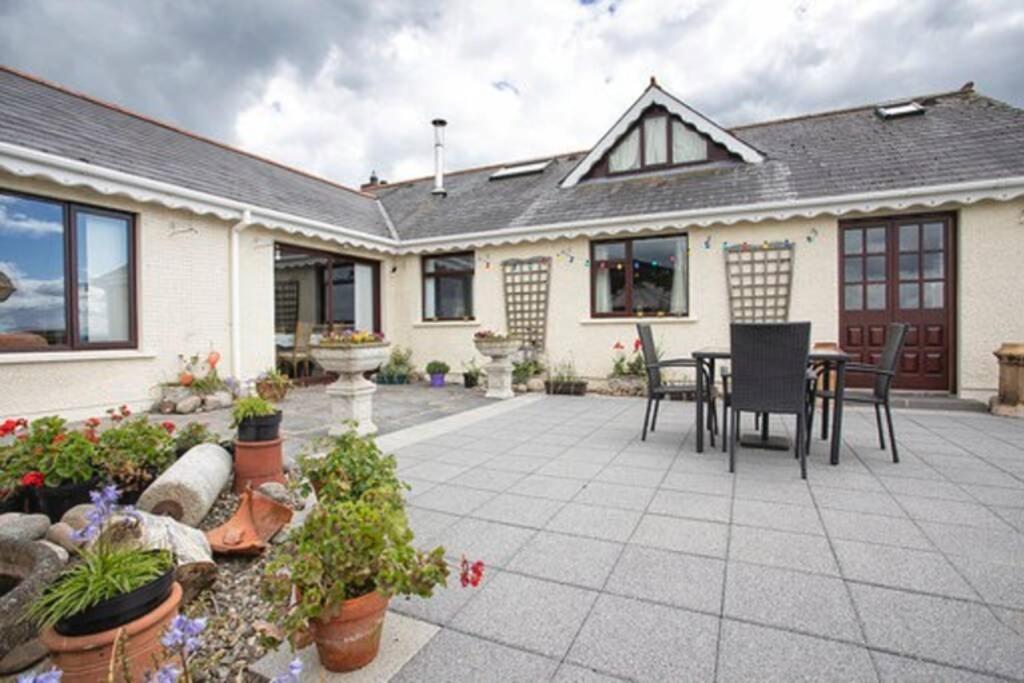 Cargagh Cottage Annacloy Bagian luar foto
