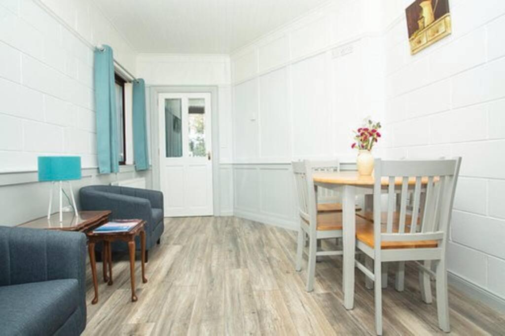 Cargagh Cottage Annacloy Bagian luar foto